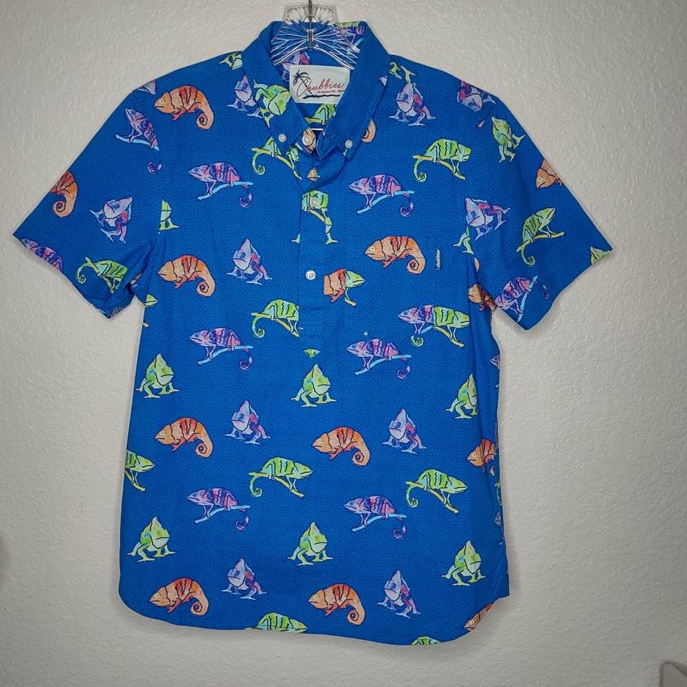 NWT Chubbies Mens Size Small Blue Popover top The Karma, Karma, Karma, Chameleon